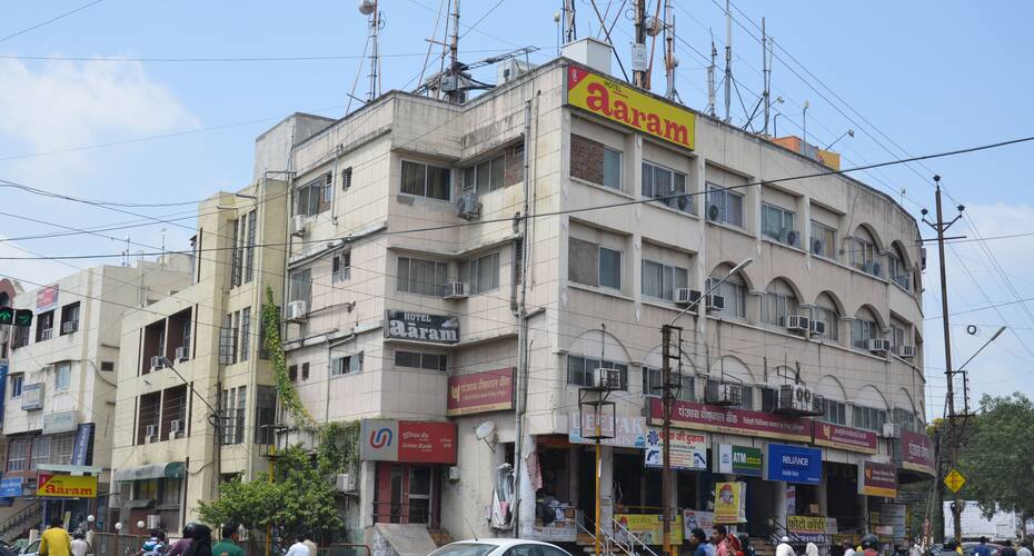 Hotel Aaram, Indore 1